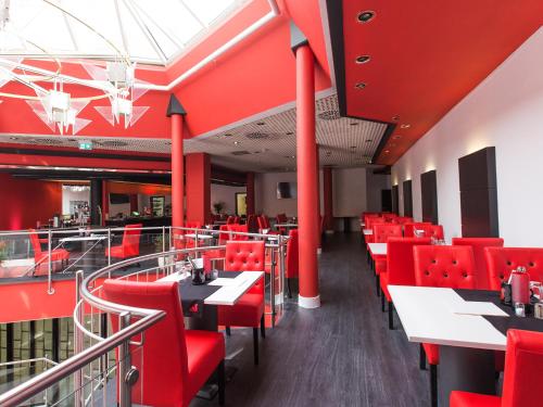 餐廳, 維連根-憲汶寧多梅洛酒店 (DORMERO Hotel Villingen-Schwenningnen) in 菲林根-施文寧根