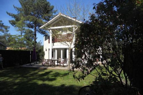 VILLA LACANAU OCEAN DANS LE GOLF