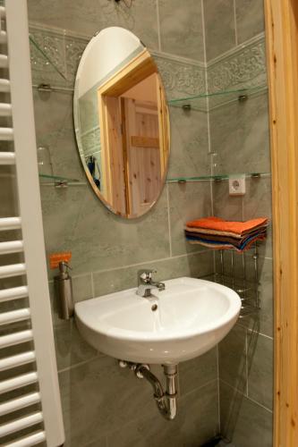 Excellent Apartments Kreuzberg - image 4