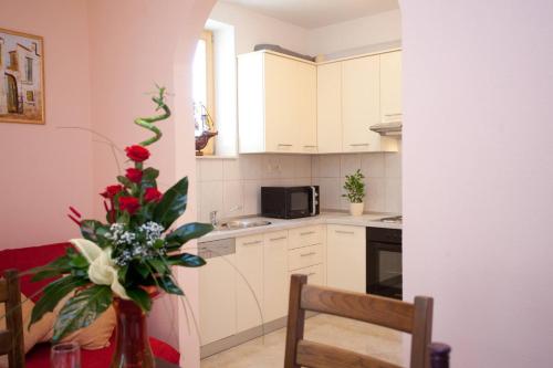 Apartments Beautiful Sandy Beach - image 14