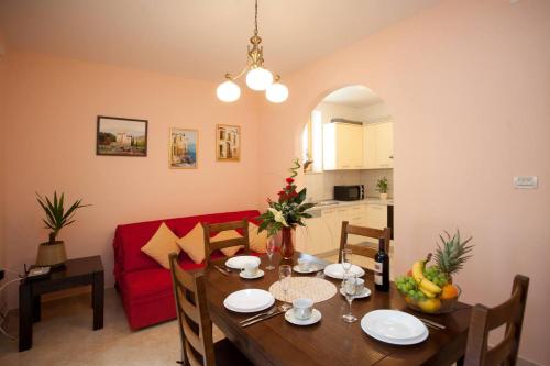Apartments Beautiful Sandy Beach - image 12