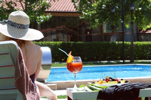 泳池, Mogla Tashan Hotel in 穆拉