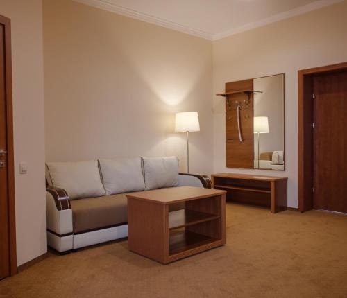 Hotel Evropeysky - image 7
