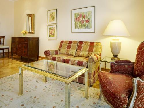 Colombi Hotel - image 7