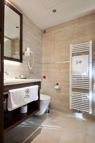 Boutique Hotel Adria - image 10
