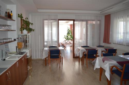 Pansion Antonio - main image