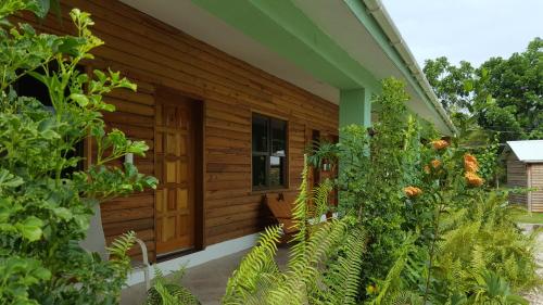 Jardín, Mahogany Villas in Forest Home