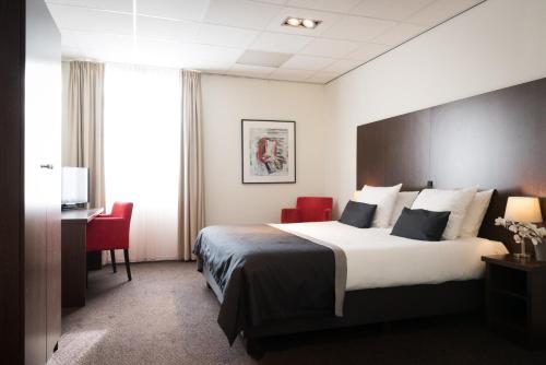 Sandton Eindhoven Centre - image 10
