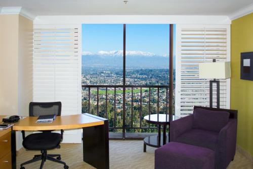 Balcony/terrace, Pacific Palms Resort and Golf Club in City of Industry (CA)