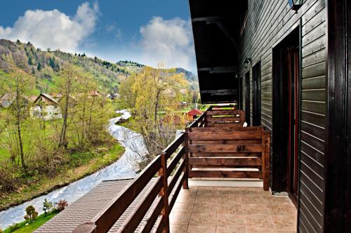 منظر, Hotel boutique Garden Resort by Brancoveanu in بران