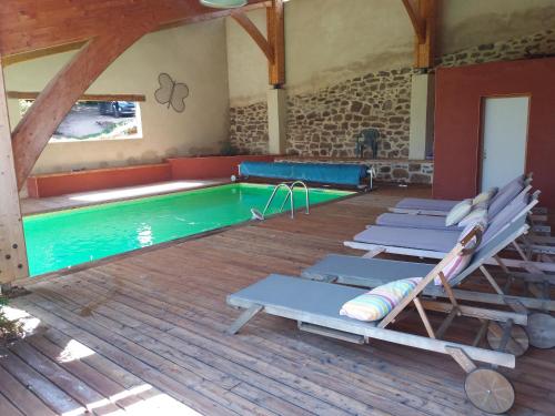 泳池, Les Etoiles du Berger in 弗里耶