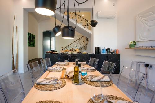 Sodium Boutique Hotel - image 6