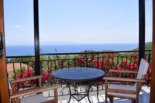 Balcony/terrace, Ostria's House in Skala