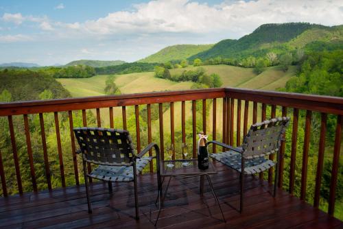 Berry Springs Lodge - main image