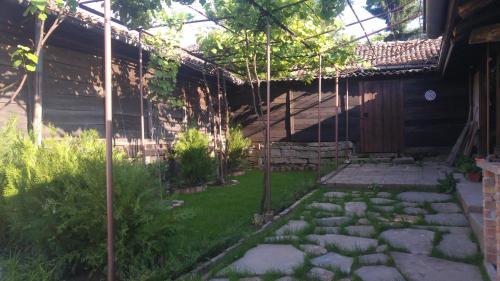 Guest House Strumena