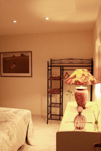 Bacanal Apartment - image 10