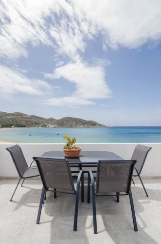 Hotel Delfini – Mylopotas, UT