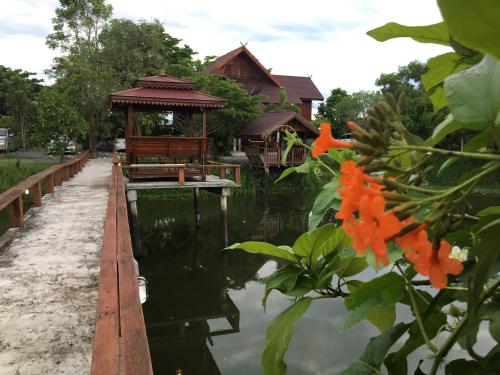 Baan Suan View Dee Resort บ้านสวนวิวดี รีสอร์ท