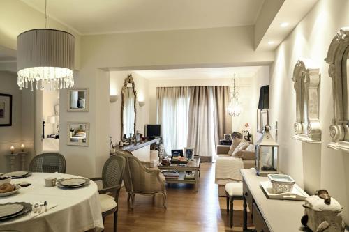  Unique Apartment in the Heart of the City, Pension in Rhodos