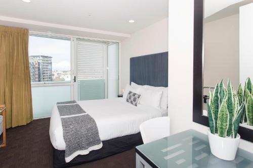 

Towny Studio with Sea Views