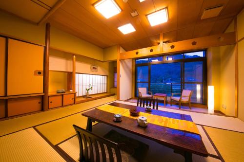 Japanese-Style Standard Room with Private Bathroom