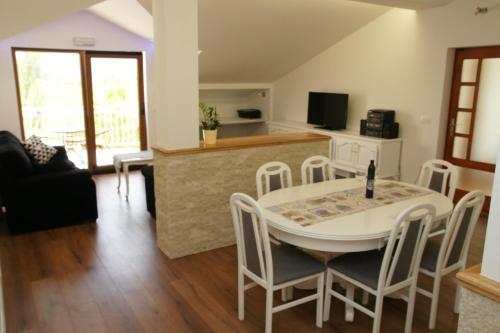  Lučica apartment in Imotski
