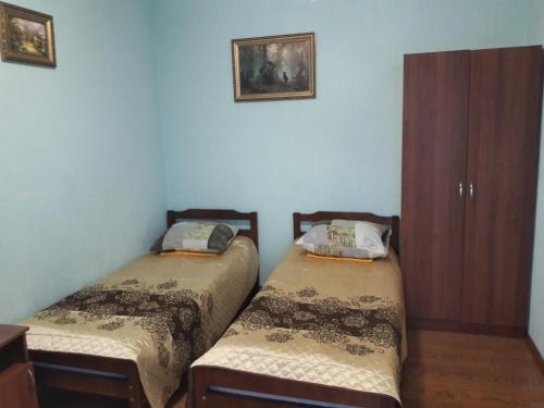 Aprelsky Guest House - image 4