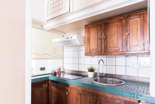 Piazza Colonna Apartment - Charme Homes - image 3