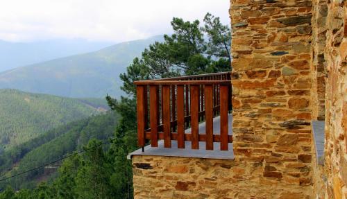  Quinta Do Caramulo, Pension in Oliveira do Hospital bei Chãs de Égua