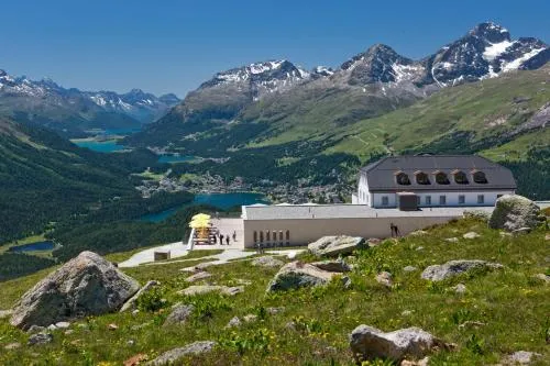 Romantik Hotel Muottas Muragl in Samedan, Schweiz