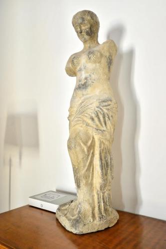 Plaka Elegant Apartment - image 11