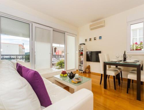 La Vita e Bella Apartment - image 8