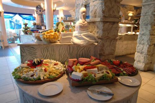 Chaika Beach Resort - image 6