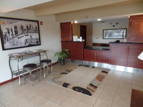 Super 8 By Wyndham Beaver Falls in Homewood (PA)