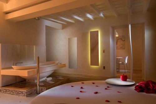 SuiteSistina for Lovers - image 12