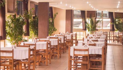 Stratus Vila Hotel