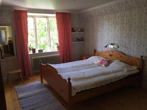 Double Room Rikvide with Shared Bathroom