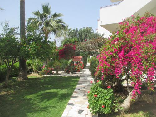 Tsialis Hotel Apartments