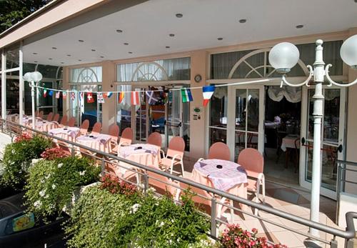 Hotel Saponi - image 6