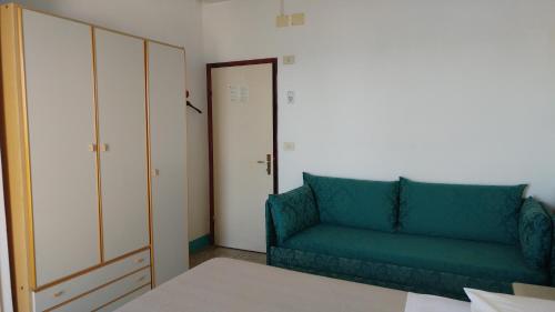 Hotel Capitol 5