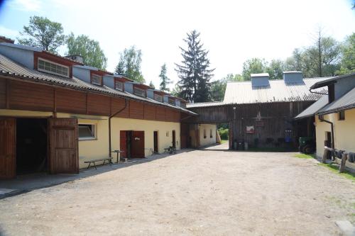 Viesnīcas āriene, Gospodarstwo Agroturystyczne Stary Mlyn Wilczkowice in Michalowice