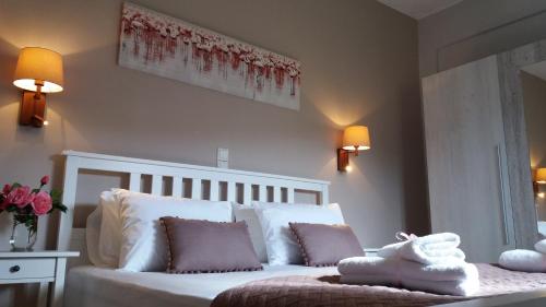Amaryllis Boutique Apartments - image 7