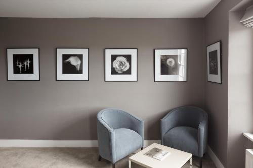 Giles Norman Gallery & Townhouse - image 3