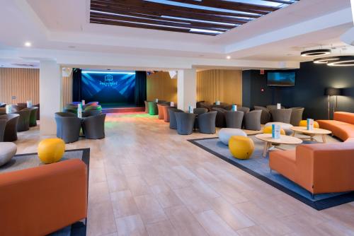 Hotel President - image 8