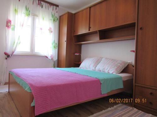  Guest house Vanessa, Pension in Supetar