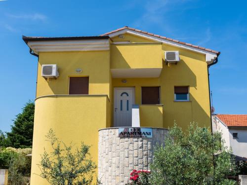 Apartments Manuela 3