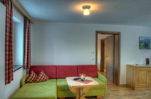 Comfort One-Bedroom Apartment with Terrace