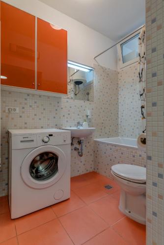 Beach Apartment Lana, Split (photo 6)
