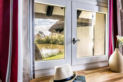 Luxury Double Room - Cabane de Gardian