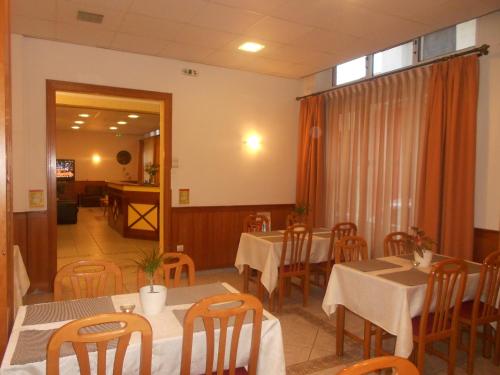 餐廳, 阿德米托斯酒店 (Hotel Admitos) in 沃洛斯